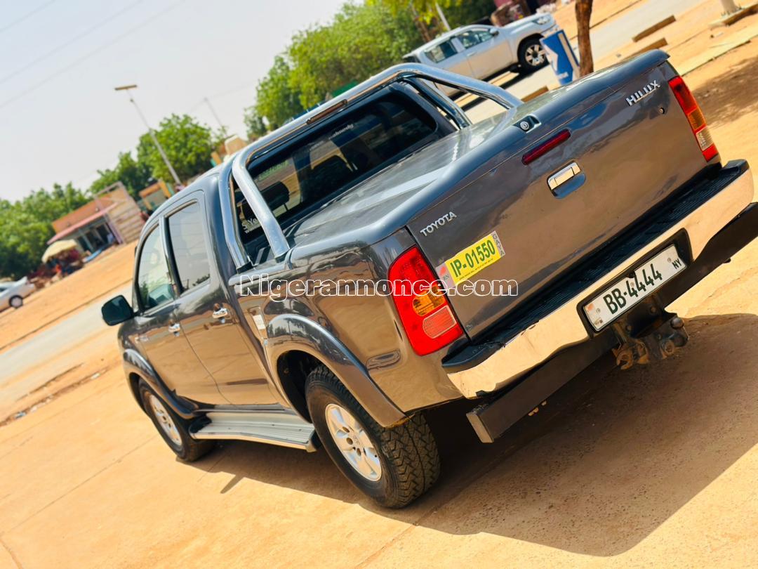 Toyota 4x4 Hilux année 2012 | Niger annonce