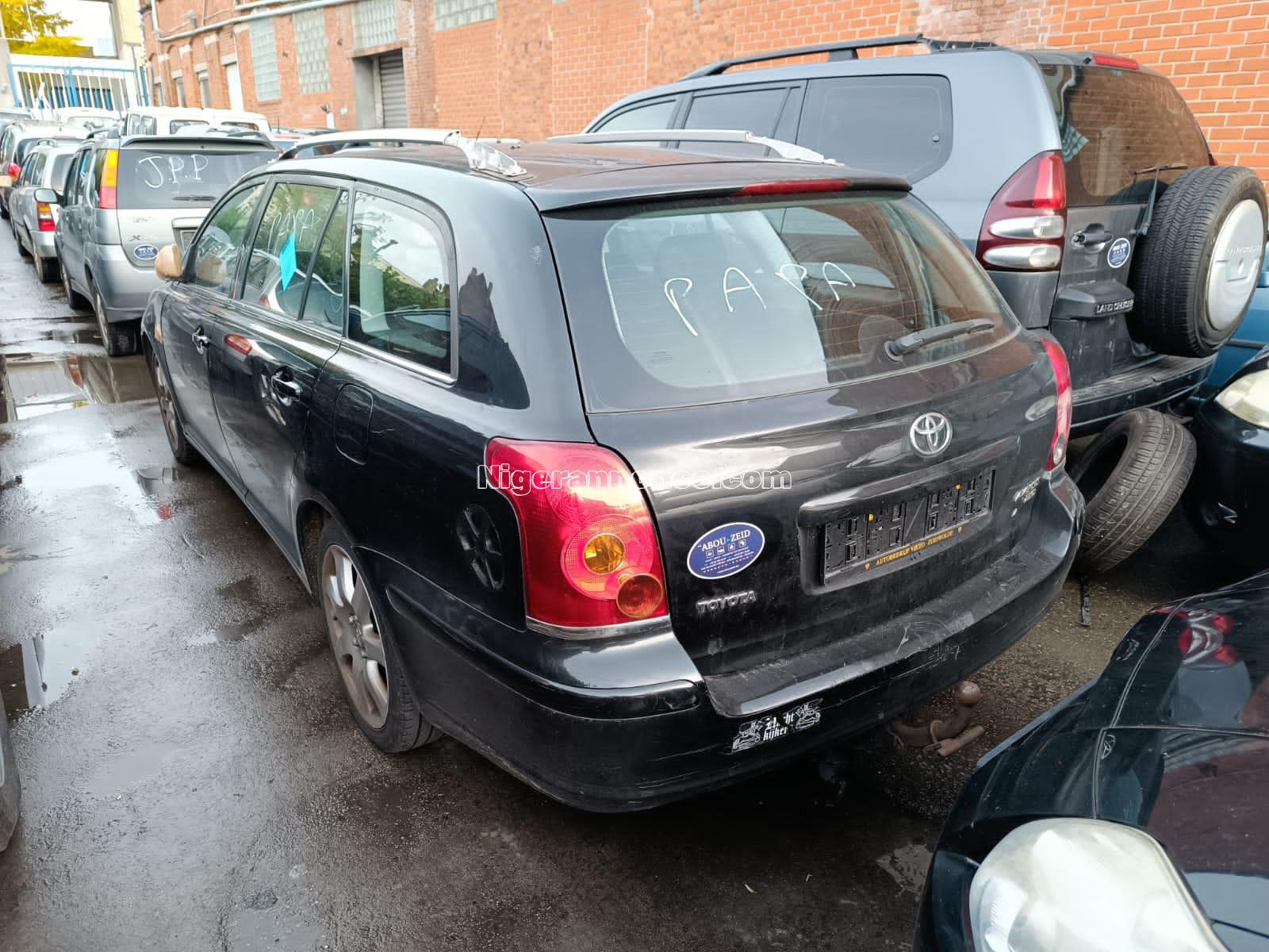 Avensis Familia | Niger annonce