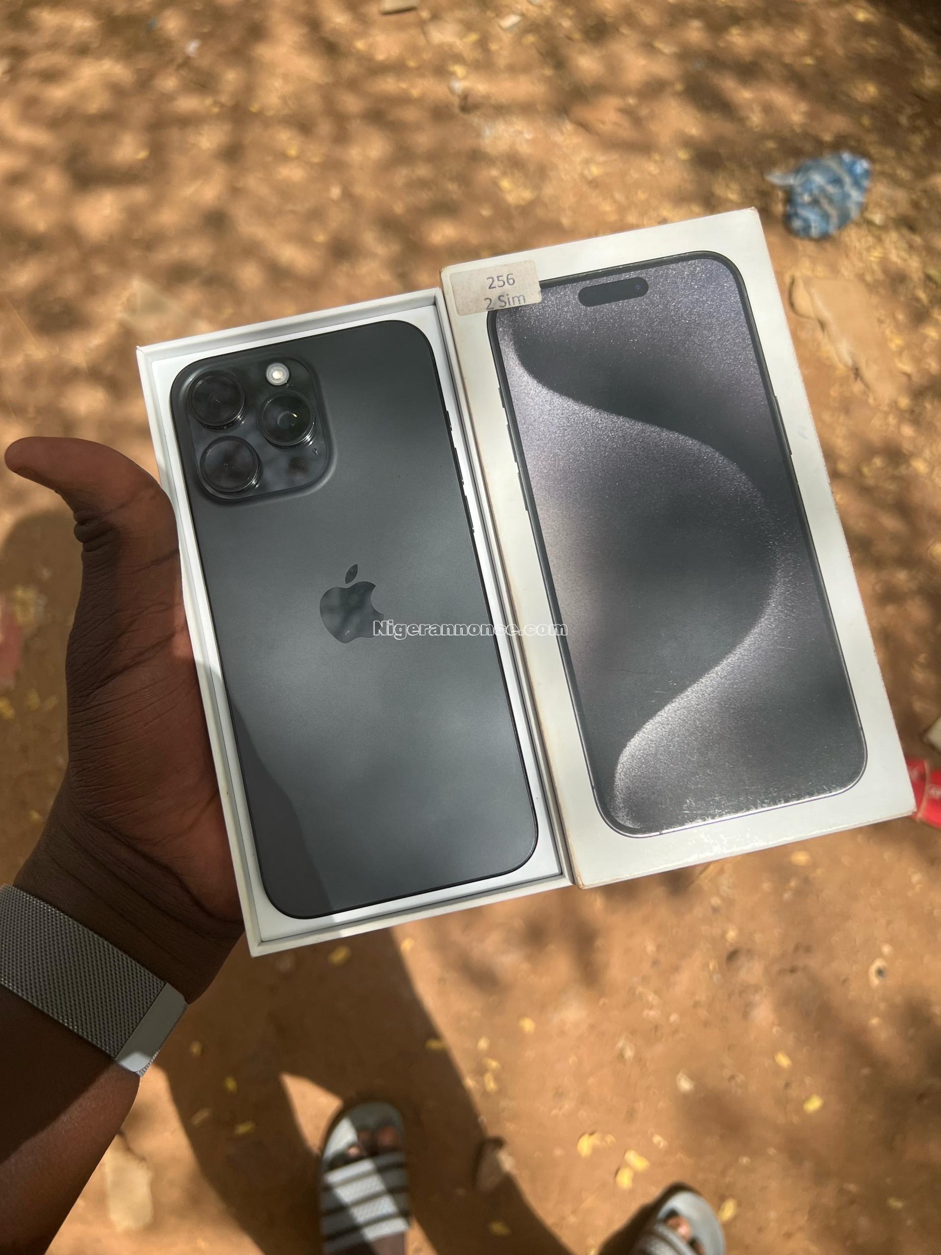 iPhone 15 pro Max neuf cartons | Niger annonce