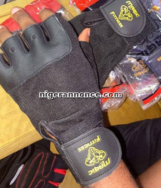 gant de sport - Niamey