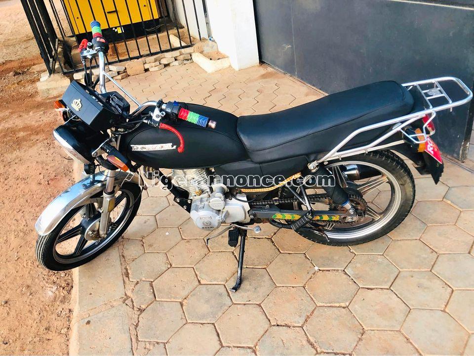 Une moto royale disponible | Niger annonce