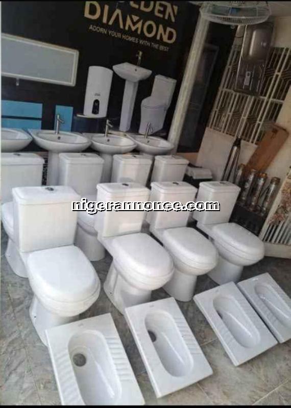 v.c complet et v.c alatrique - Niamey